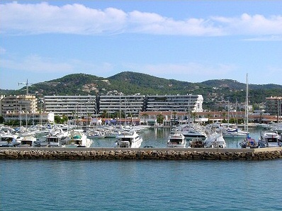 Marina Botafoch, The Ibiza posh area